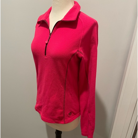 Mountain Hardware Microfleece 1/4 Zip - Picture 2 of 10